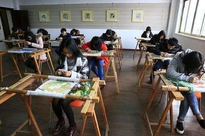 金堂平面设计专业